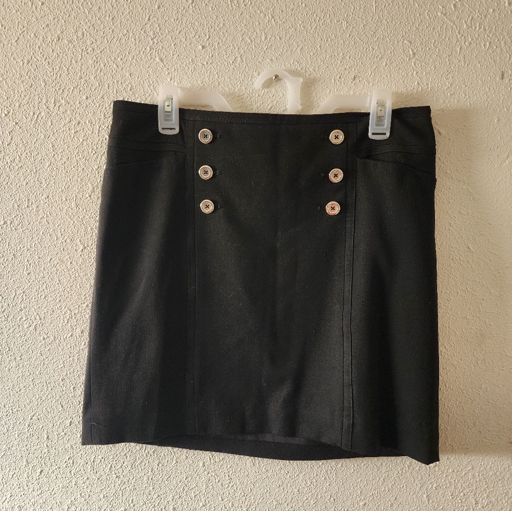 Black skirt